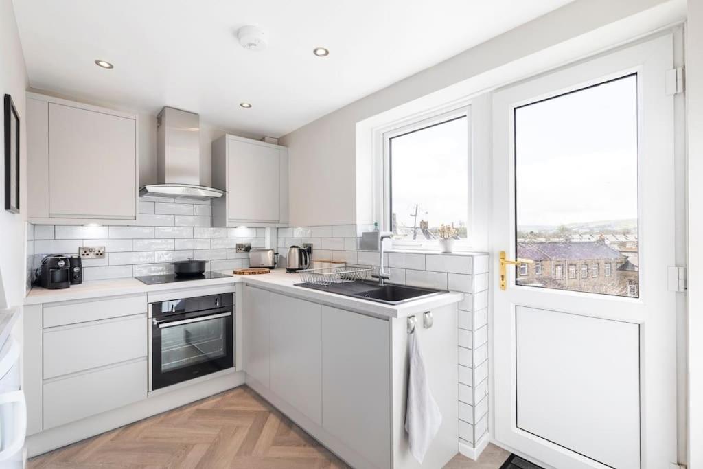 'The Cobbles' - Central, Stylish, Garden, Views Skipton Exterior photo