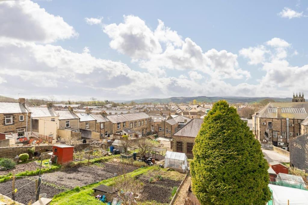 'The Cobbles' - Central, Stylish, Garden, Views Skipton Exterior photo
